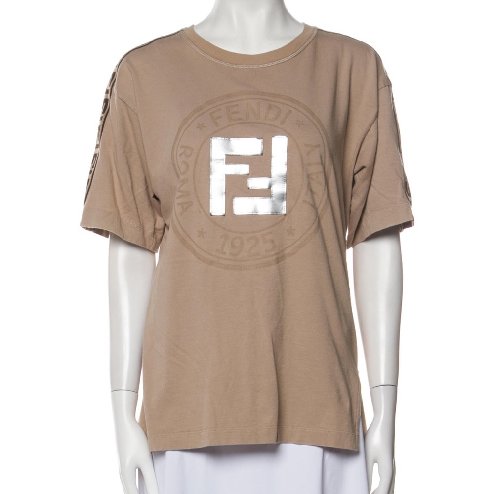 Fendi Women’s t shirt size small, US 4 (IT 40)